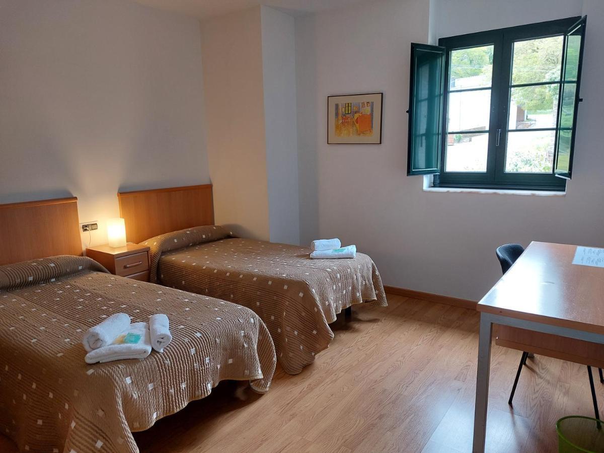 Hospederia Externa Del Monasterio Hotel Samos Luaran gambar